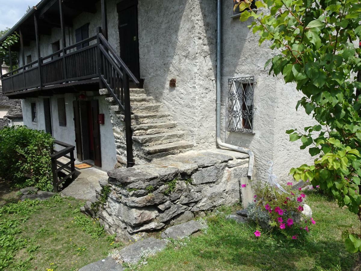 Casa Zizi Villa Crodo Luaran gambar