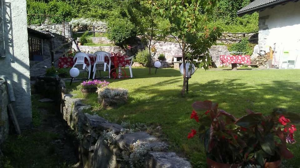 Casa Zizi Villa Crodo Luaran gambar